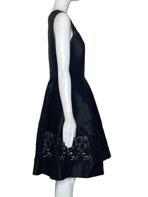 Vestido Ivanka Trump Encaje Floral Acampanado Negro-Talla 4