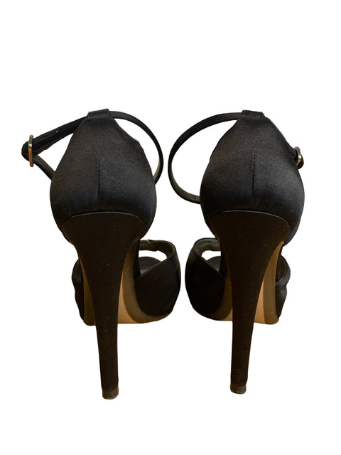 * Calzado Ferragamo Satinado Negro-Talla 8