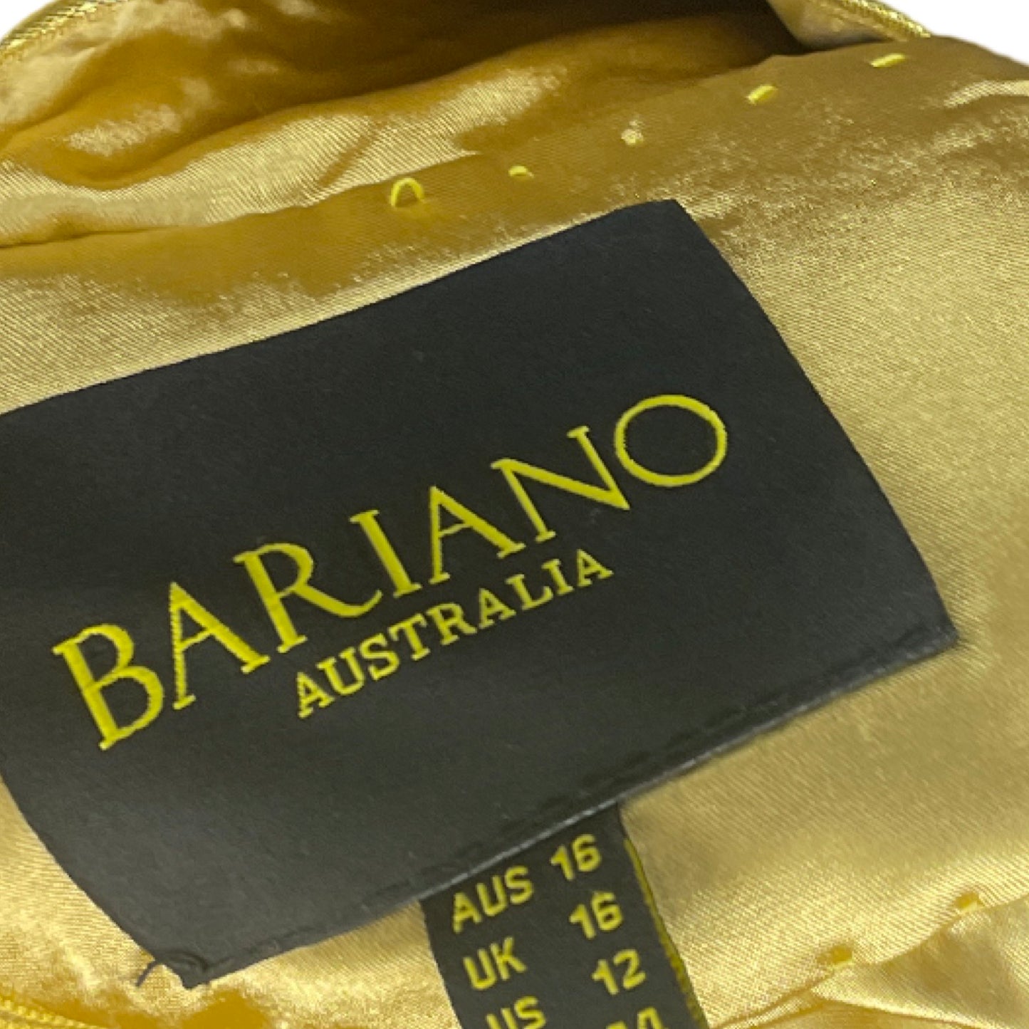 Vestido Bariano Mangas Puff Dorado - Talla 12