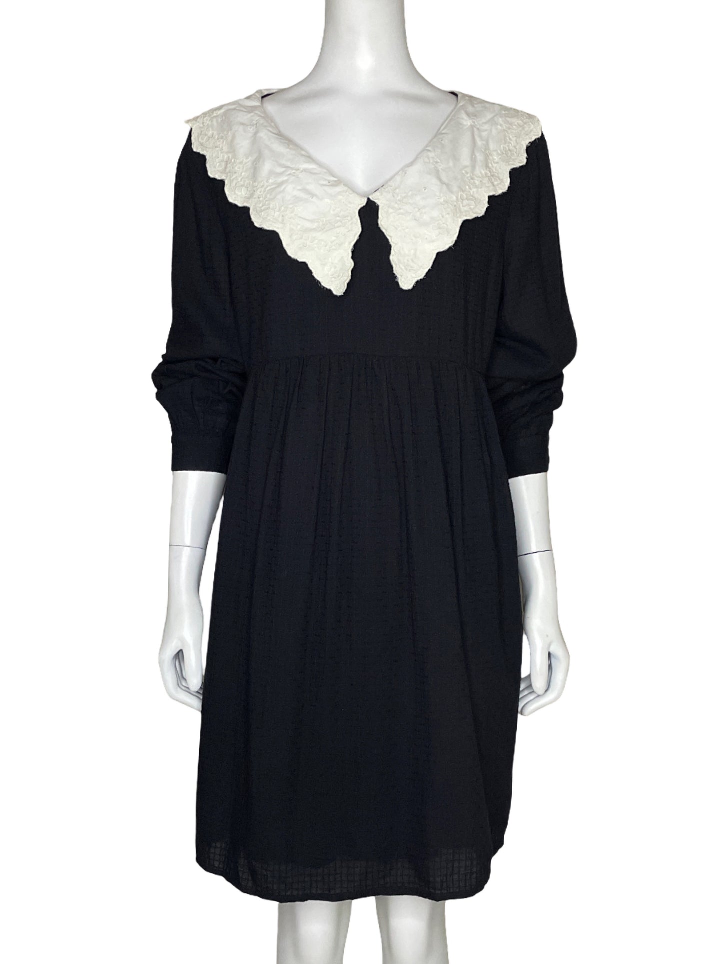 Vestido Zara Cuello Encaje Negro - Talla XXL