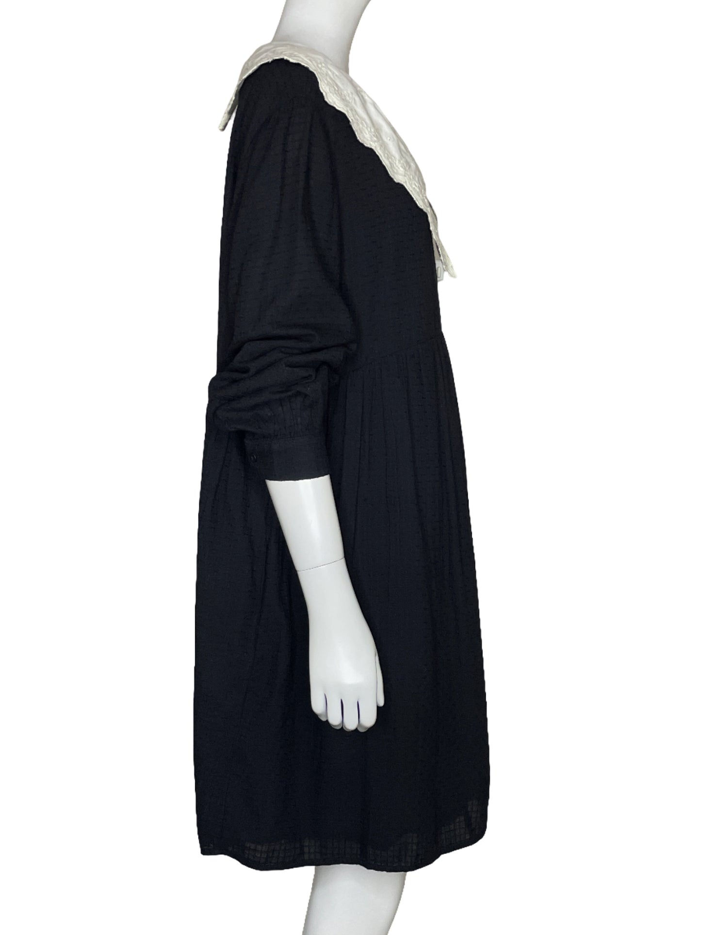 Vestido Zara Cuello Encaje Negro - Talla XXL