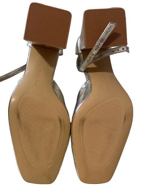 Calzado Stradivarius Tacon Cuadrado Plata- Talla 36