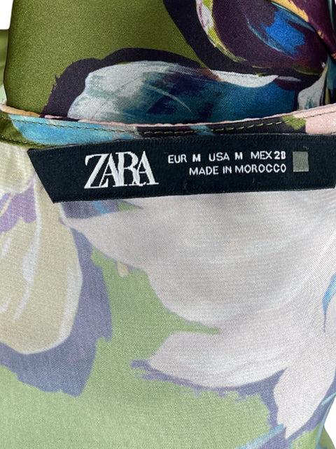 Mono Zara Floral Cut Out Verde-Talla M