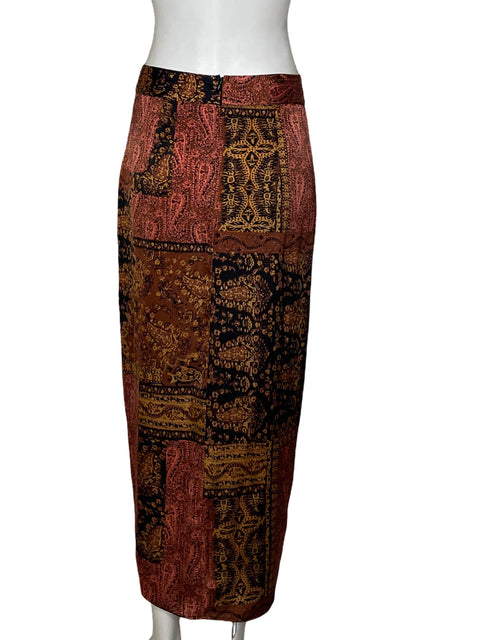 Falda Zara Estampado Rojo-Talla M