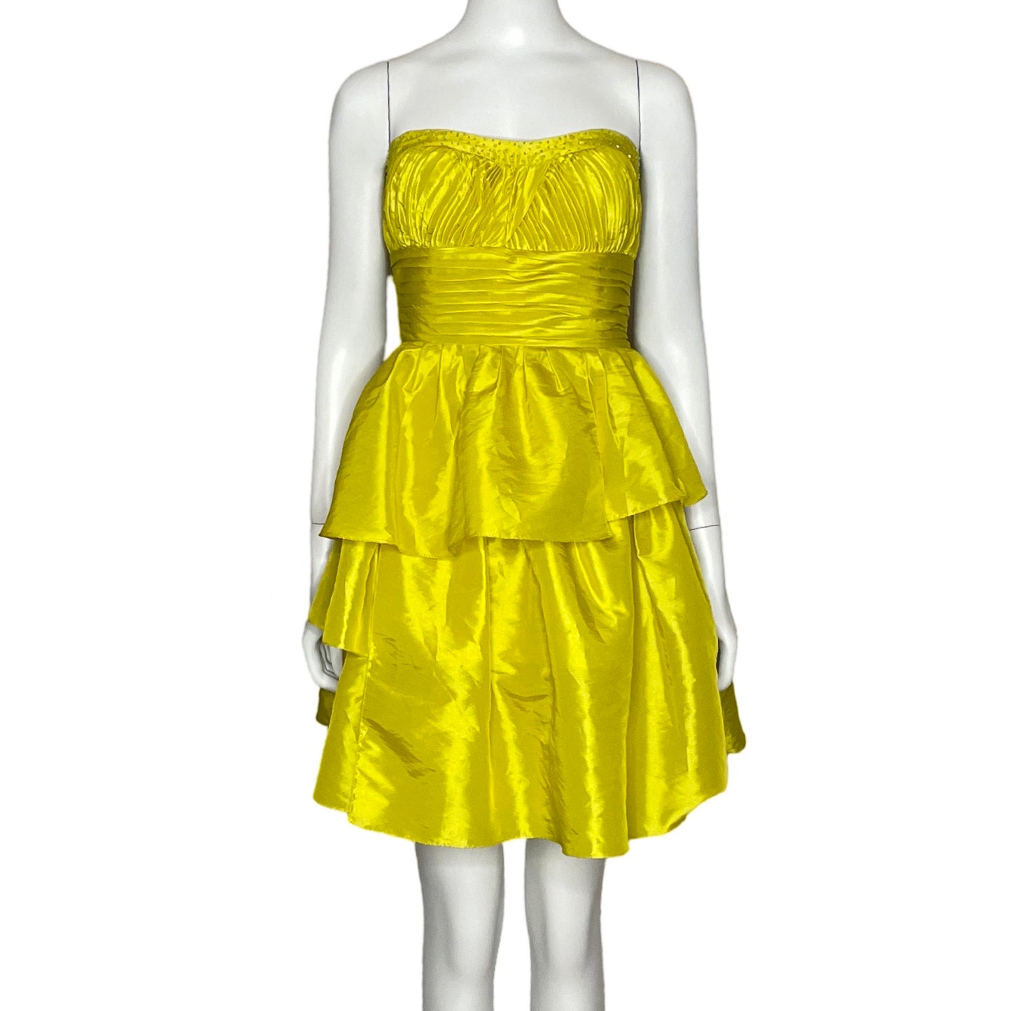 Vestido Jessica Simpson Vuelos Lentejelas Plizado 
Lazo Amarillo-Talla 5