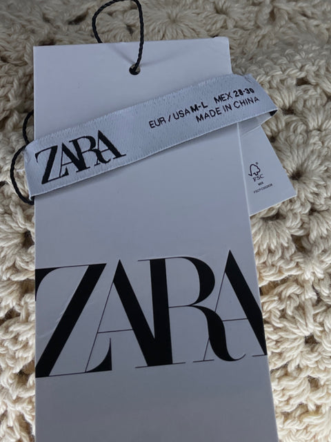 Blusa Zara Tejido Floral Beige-Talla M/L