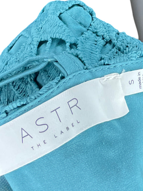 Vestido ASTR The Label Midi De Encaje Linea A  Azul - Talla S