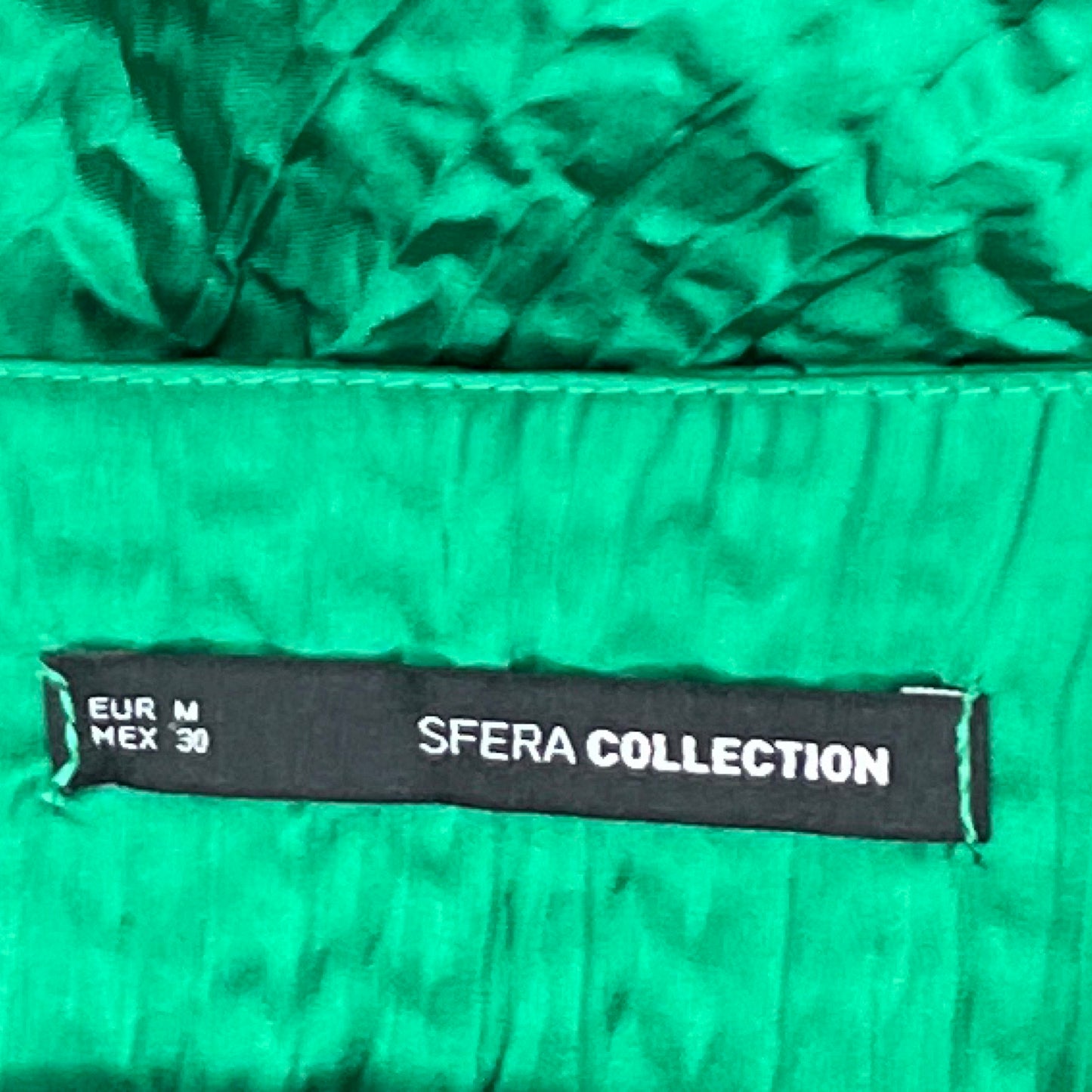 Vestido Sfera Collection Plizado Arrugado Mangas 
Bombachas Verde-Talla M