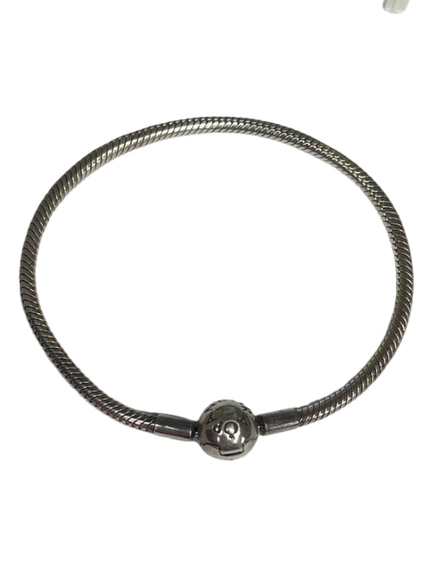 Brazalete Pandora Cierre Redondo Plateado-Talla U