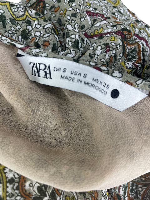 Blusa Zara Estampada Gris- Talla S