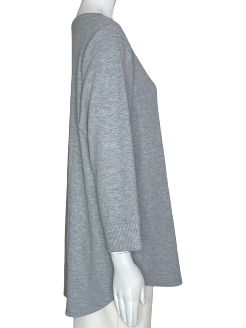 Blusa Calvin Klein Manga Larga Gris- Talla L