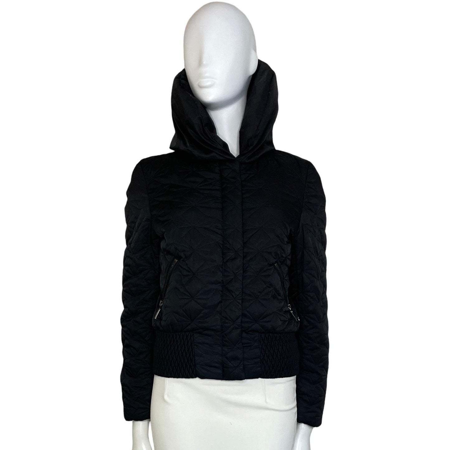 Chaqueta Kenneth Cole Reaction Acolchada Bolsillos
 Negro-Talla M