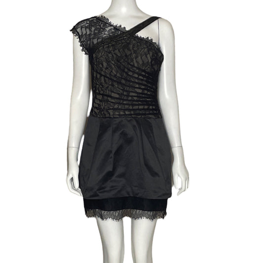 Vestido BCBG EncajeNegro- Talla 4