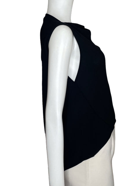 Blusa BCBG One Shoulder Fluida Negro-Talla M