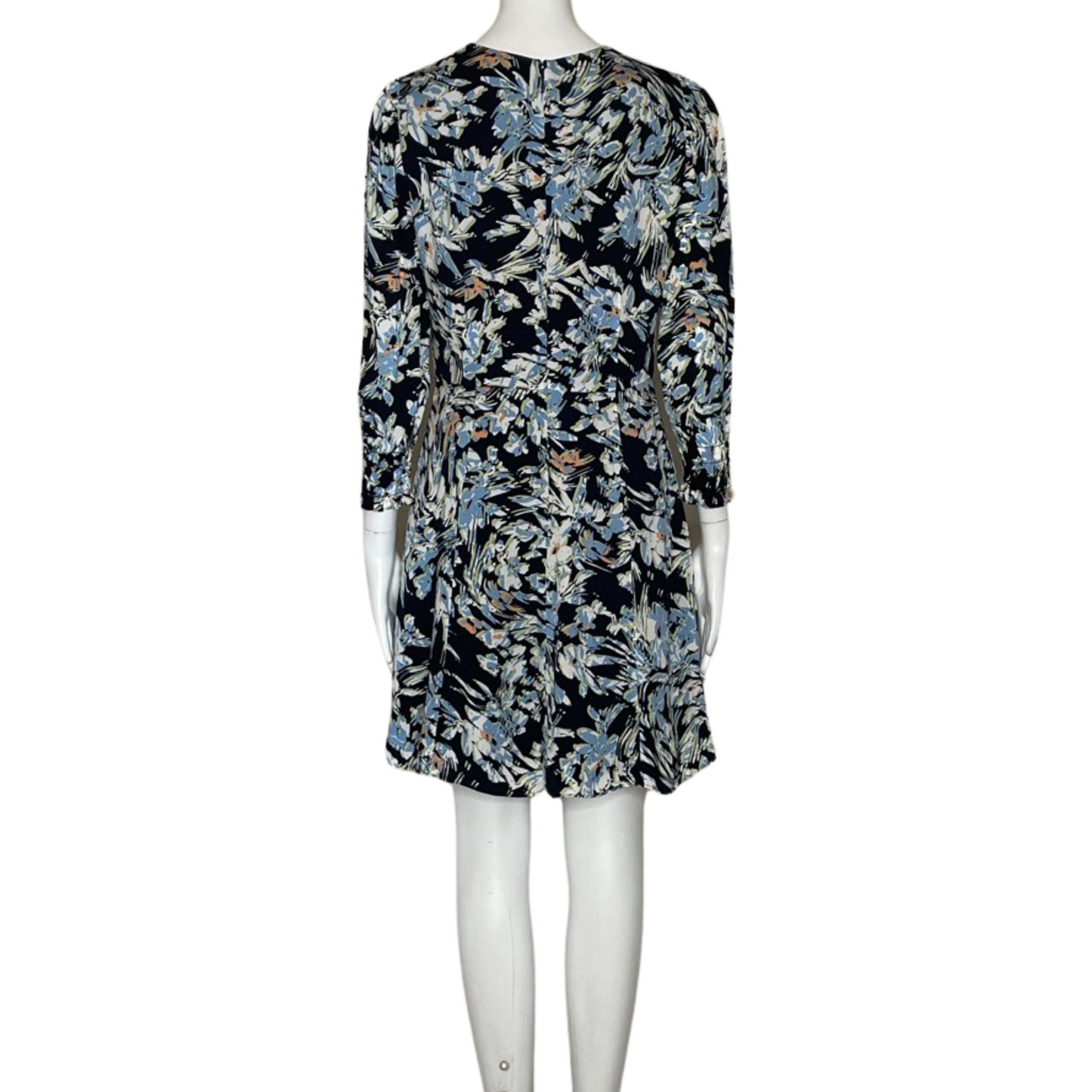 Vestido Reiss Fluido Manga Larga Estampado Flores Blanco
Azul-Talla 6