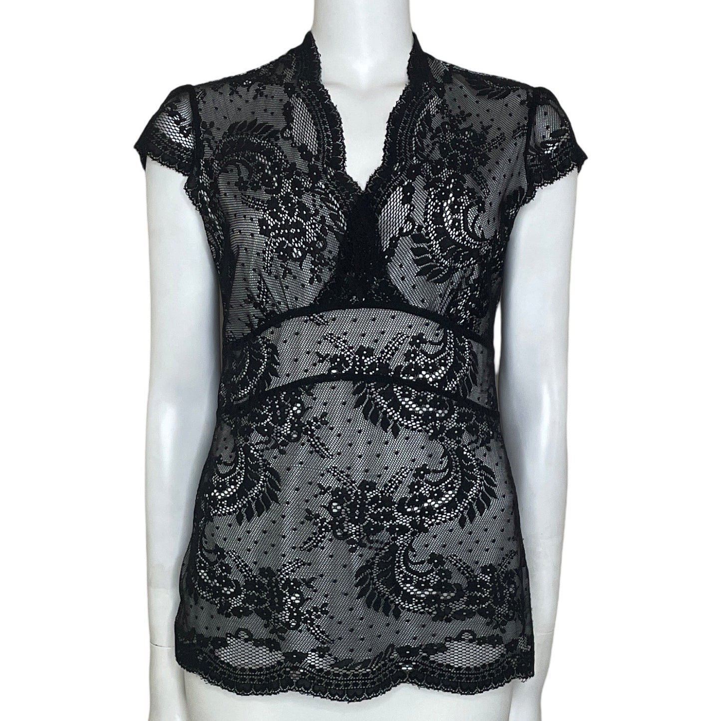 Blusa New York & Company Encaje Manga Corta 
Negro-Talla M