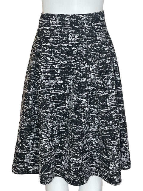 Falda Karl Lagerfeld Plizada Negro- Talla 16