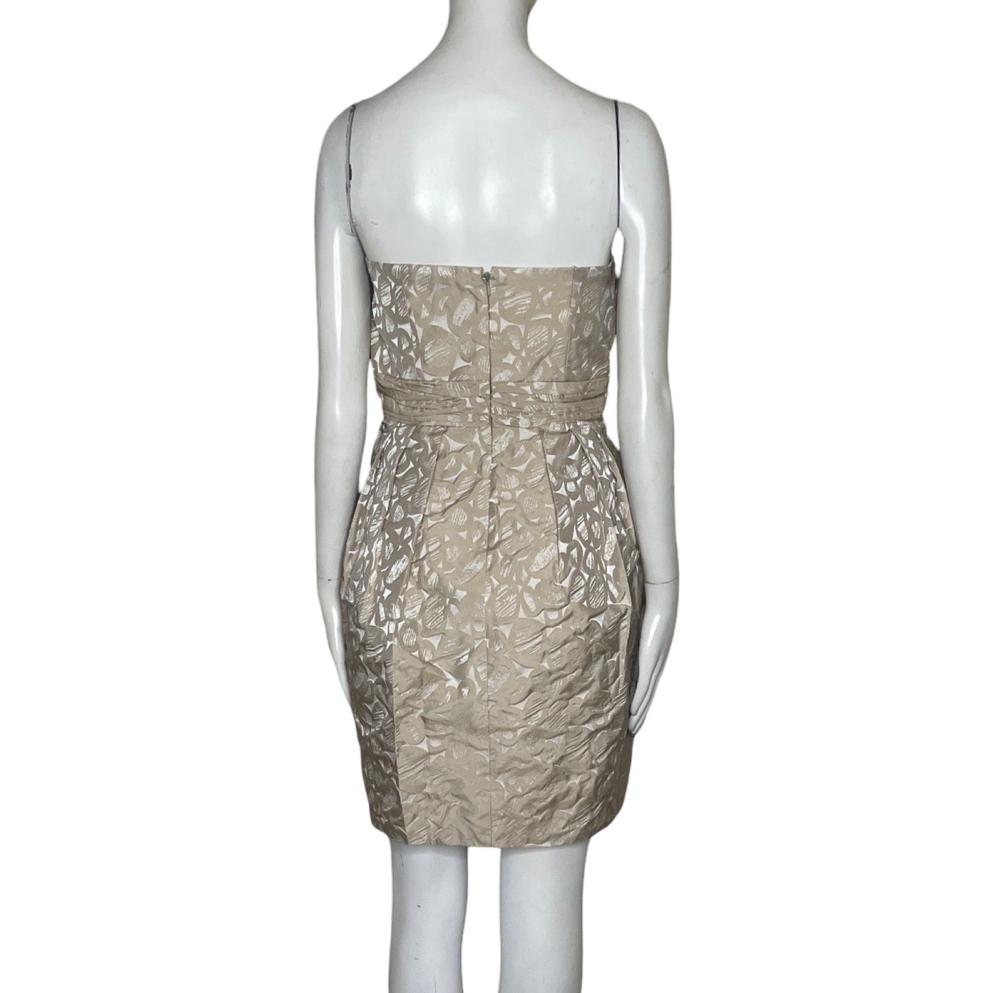 Vestido Maxacleo Strapple Pecho Plizado 
Beige-Talla 4