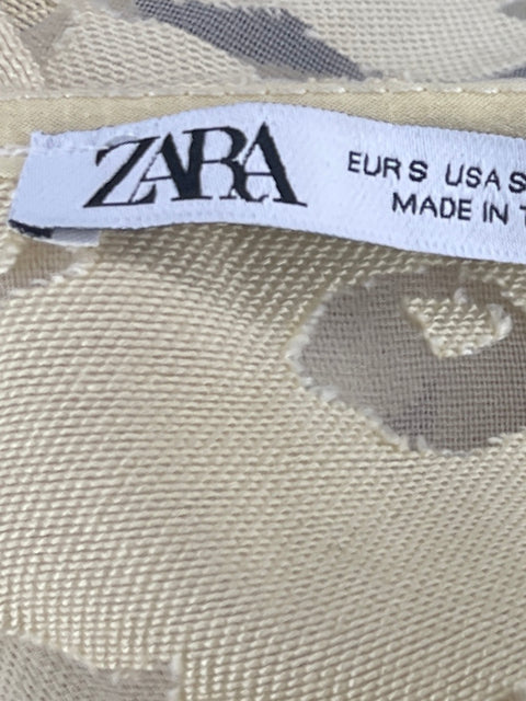 Blusa Zara Transparente Floral Beige- Talla S