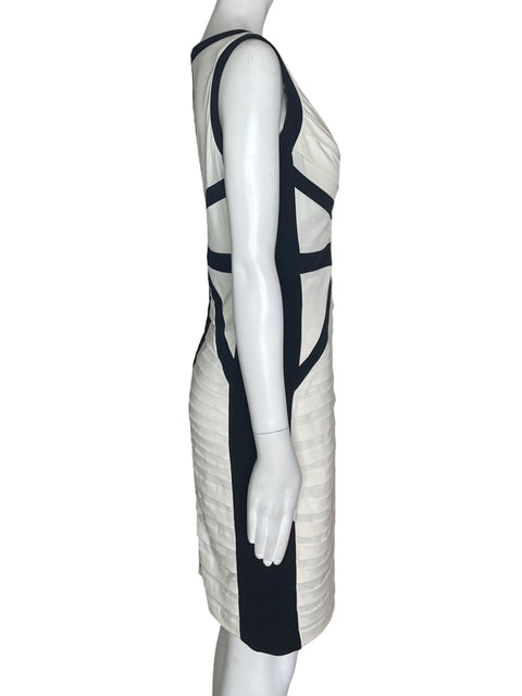 Vestido Sangria Bicolor B/N- Talla 8