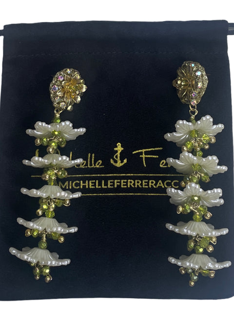 Aretes Michelle Ferrer Flor Blanco-Talla U