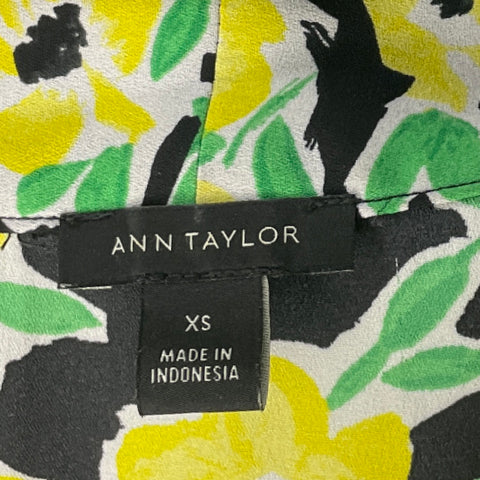 Blusa Ann Taylor Floral Negro-Talla XS