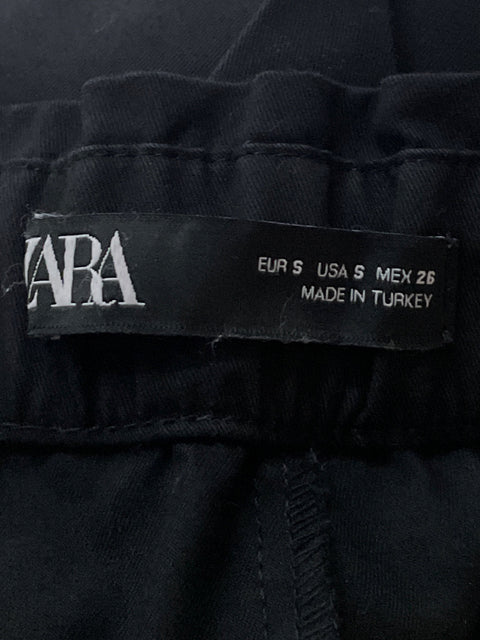 Short Zara Cinturón Bolsillos Negro-Talla S