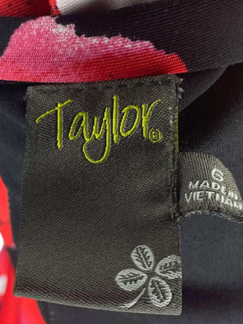 Vestido Taylor Flores Acampanado Rojo-Talla 6
