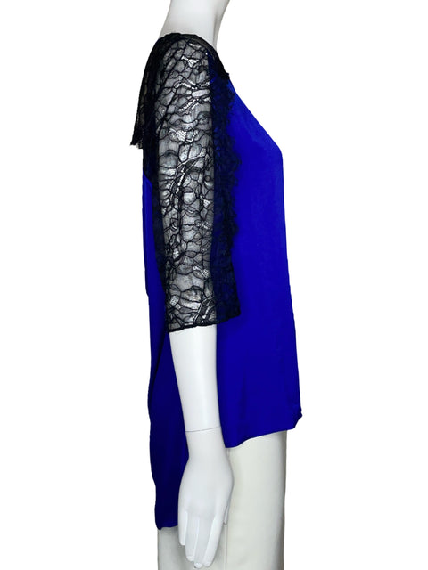 Blusa BCBG Mangas Encaje Azul-Talla M