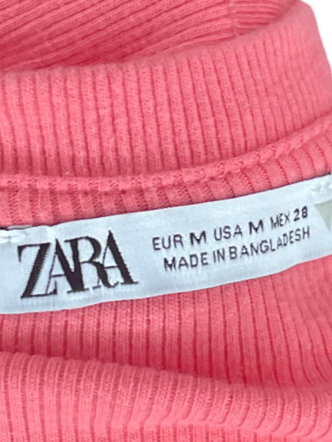 Top Zara Acanalado Vuelo Rosado-Talla M