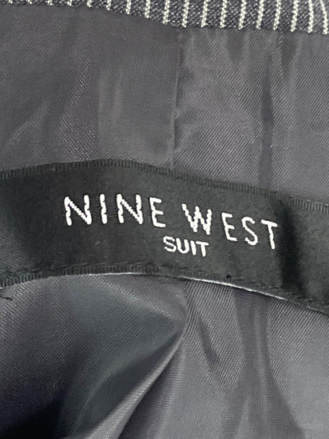 Top Nine West Rayas Botones Gris-Talla M