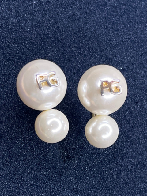 Aretes Purificación Garcia Dos Perlas Dorado-Talla U