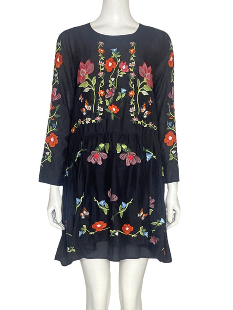 Vestido Zara Bordado Flores Negro-Talla S