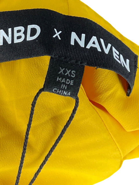 Vestido NBD x Naven Halter Amarillo - Talla XXS