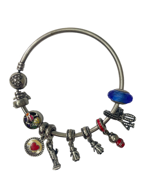 Brazalete Pandora 9 Charms Redondo Plateado-Talla U