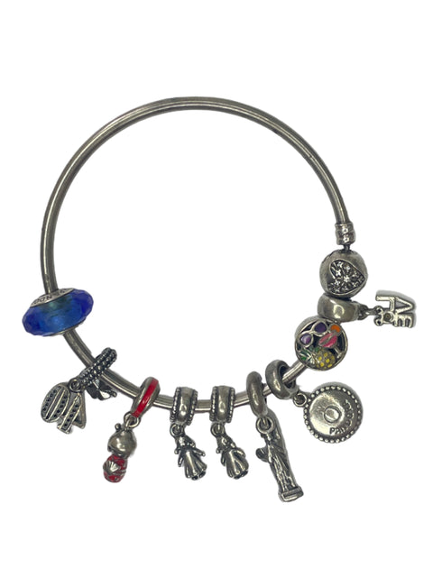 Brazalete Pandora 9 Charms Redondo Plateado-Talla U