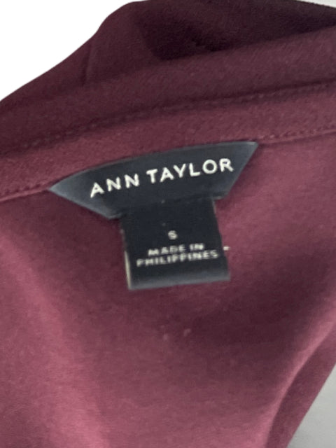 Blusa Ann Taylor Cuello Redondo Rojo Vino - Talla S