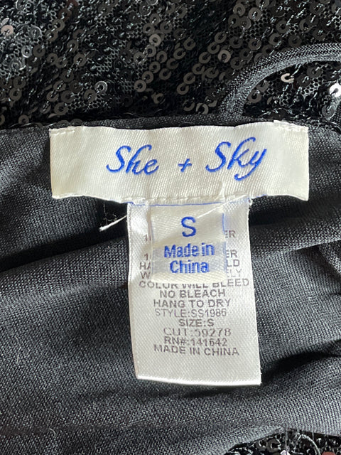 Top She+Sky Back Out Lentejuelas Negro-Talla S
