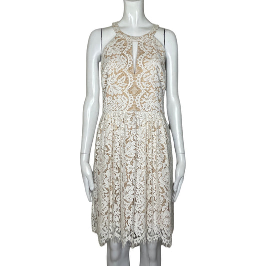 Vestido BCBG Halter Encaje Blanco - Talla 6