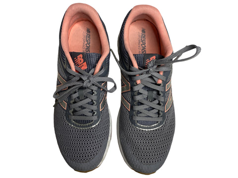 Calzado New Balance 520 Gris - Talla 8.5