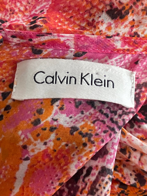 Vestido Calvin Klein Plisado Estampado Rosado - Talla S