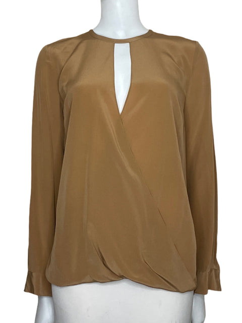Blusa Magaschoni Manga larga Escotada Beige - Talla M
