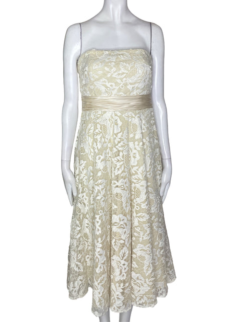 Vestido Theia Bordado Troquelado Strapless Beige - Talla 8