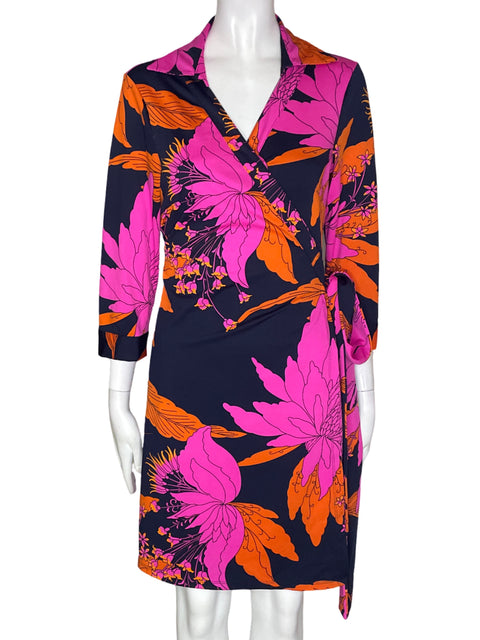Vestido Julie Brown Estampado Cruzado Floral Rosado - Talla M