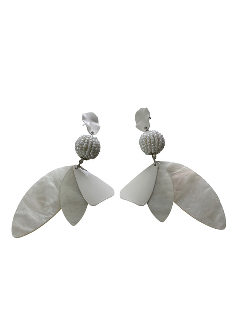 Arete Tesoro Tps Lagrima Conchas Blanco - Talla U