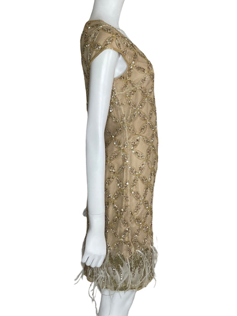 Vestido Kay Unger Apliques Feathers Dorado - Talla 6