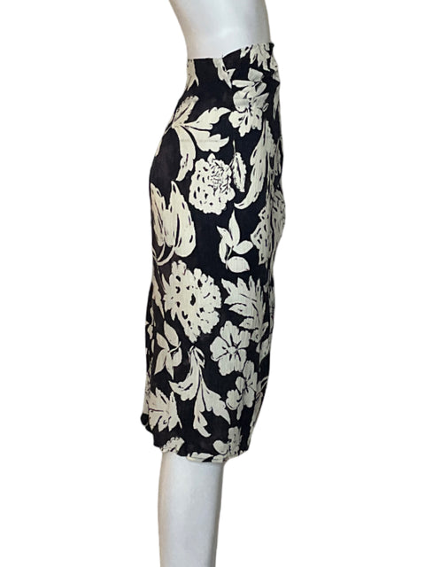 Falda Mng Flores Estampado Morado. - Talla XL