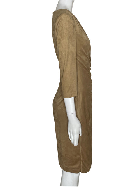 Vestido Kay Unger Midi Cuello v Beige - Talla 4