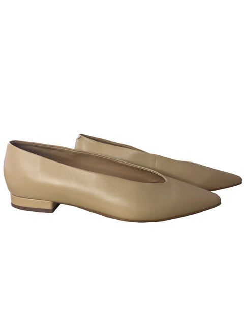 Zapato Marc Fisher Punta cerrada Tacón bajo Liso Beige - Talla 9