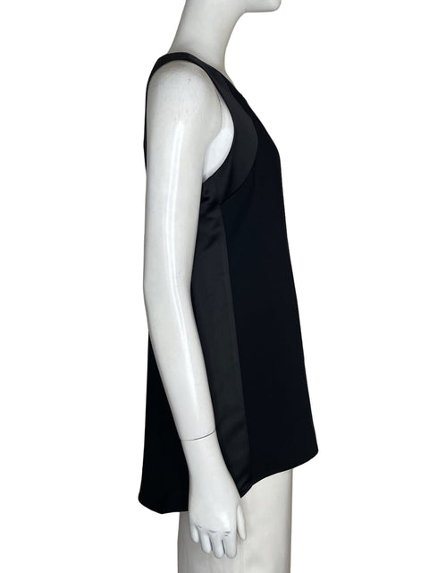 Blusa White House Black Market Cuello redondo Satinado Negro - Talla 2